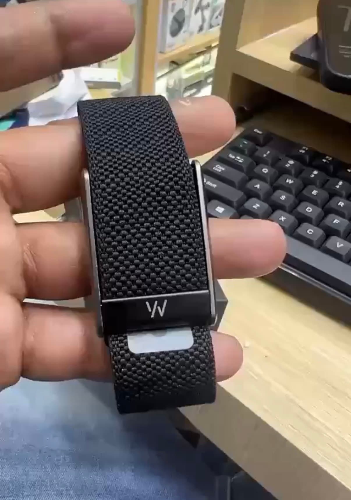 Whoop ONE 5.0 model 2026  توصلك كيما تشوفها صور حقيقية 5